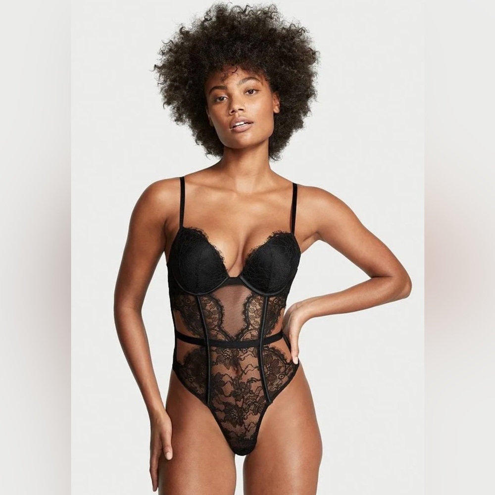 Victoria's Secret Bombshell Push Up Lace Teddy Lingerie